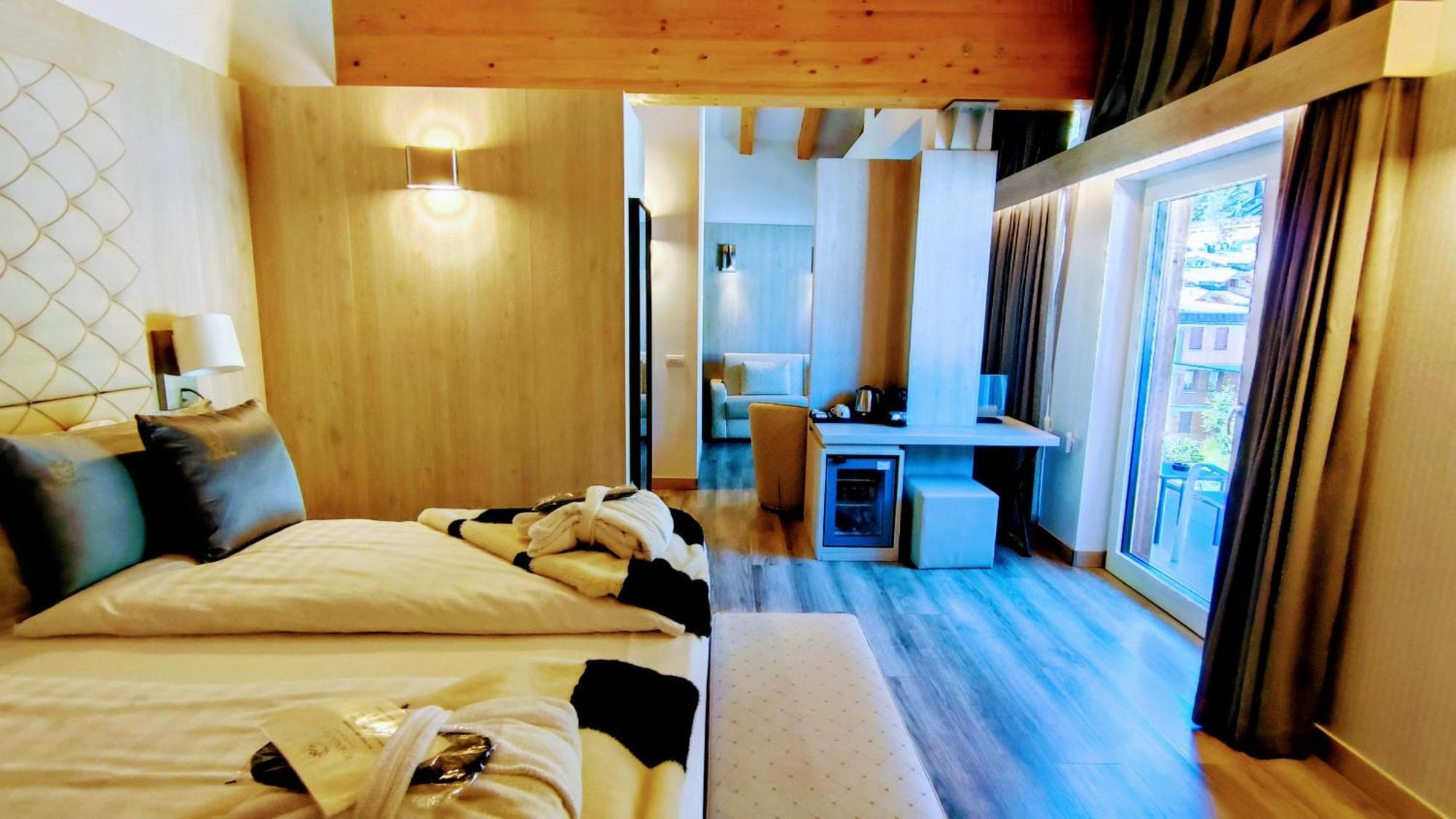 Hotel Rosengarten Madonna Kültér fotó